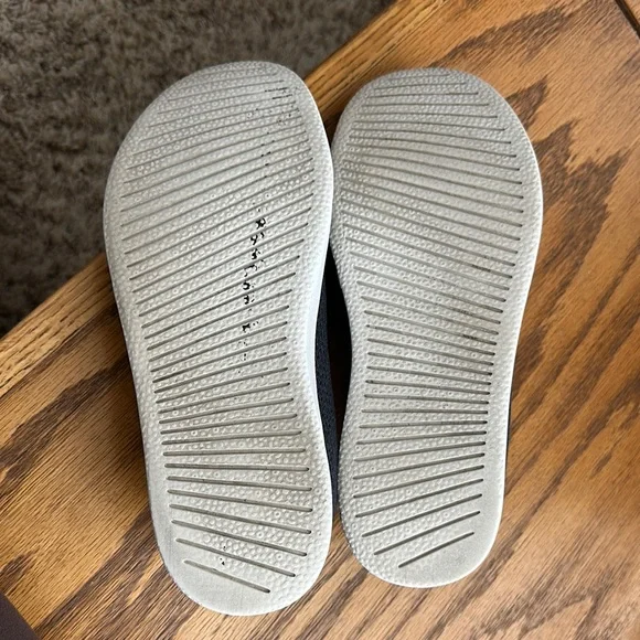 Allbirds women’s Tree Loungers Navy - Picture 7 of 7